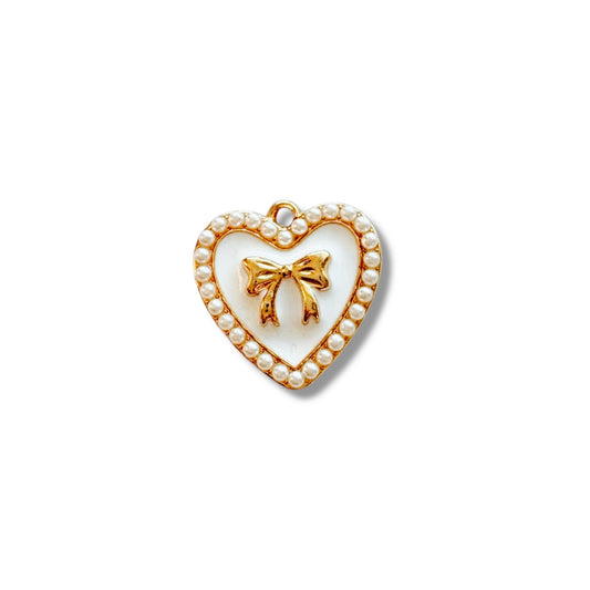 Coquet Charm